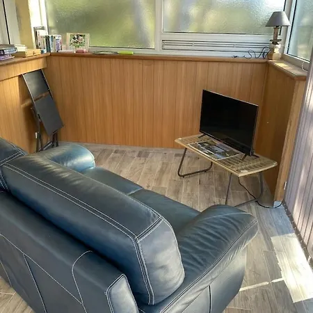 Dom wakacyjny With 2 Bedrooms